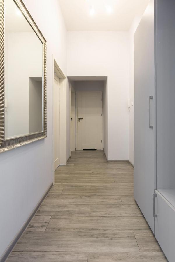 קרקוב Luxury Apartments Old Town Topolowa מראה חיצוני תמונה